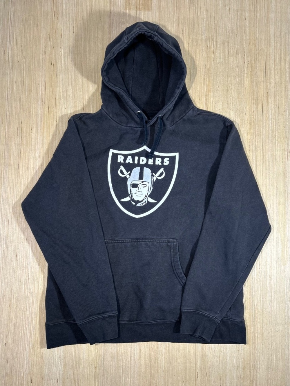 NFL Mens Fanatics Large Black Las Vegas Raiders NFL Long Sleeved Hoodie